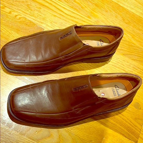 Clark brown dress shoes - Picture 1 of 4